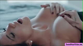 Jaclyn Taylor, Liv Wild ve orgazm ile seks yapmayı beklemiyordu Jaclyn Taylor, Liv Wild ve orgazm ile seks yapmayı beklemiyordu