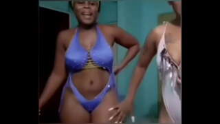 (NN) Обожаю аларның изгибы һәм акцентлар