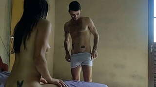 Novinha Lalla Potira dando gostoso para Betosmoke e Büyük Bambu